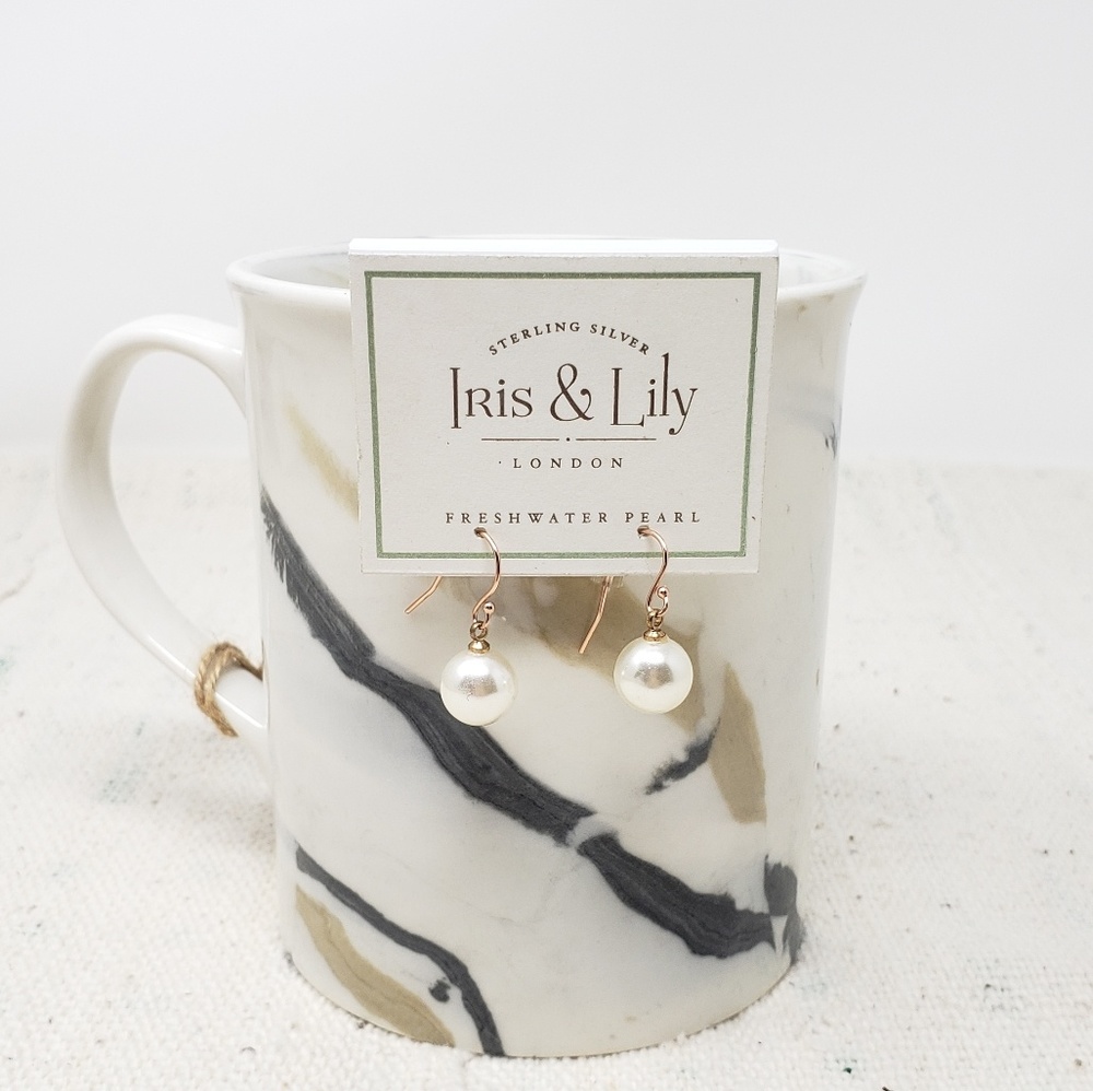 IRIS & LILY Fresh Water Pearl Earrings NWT